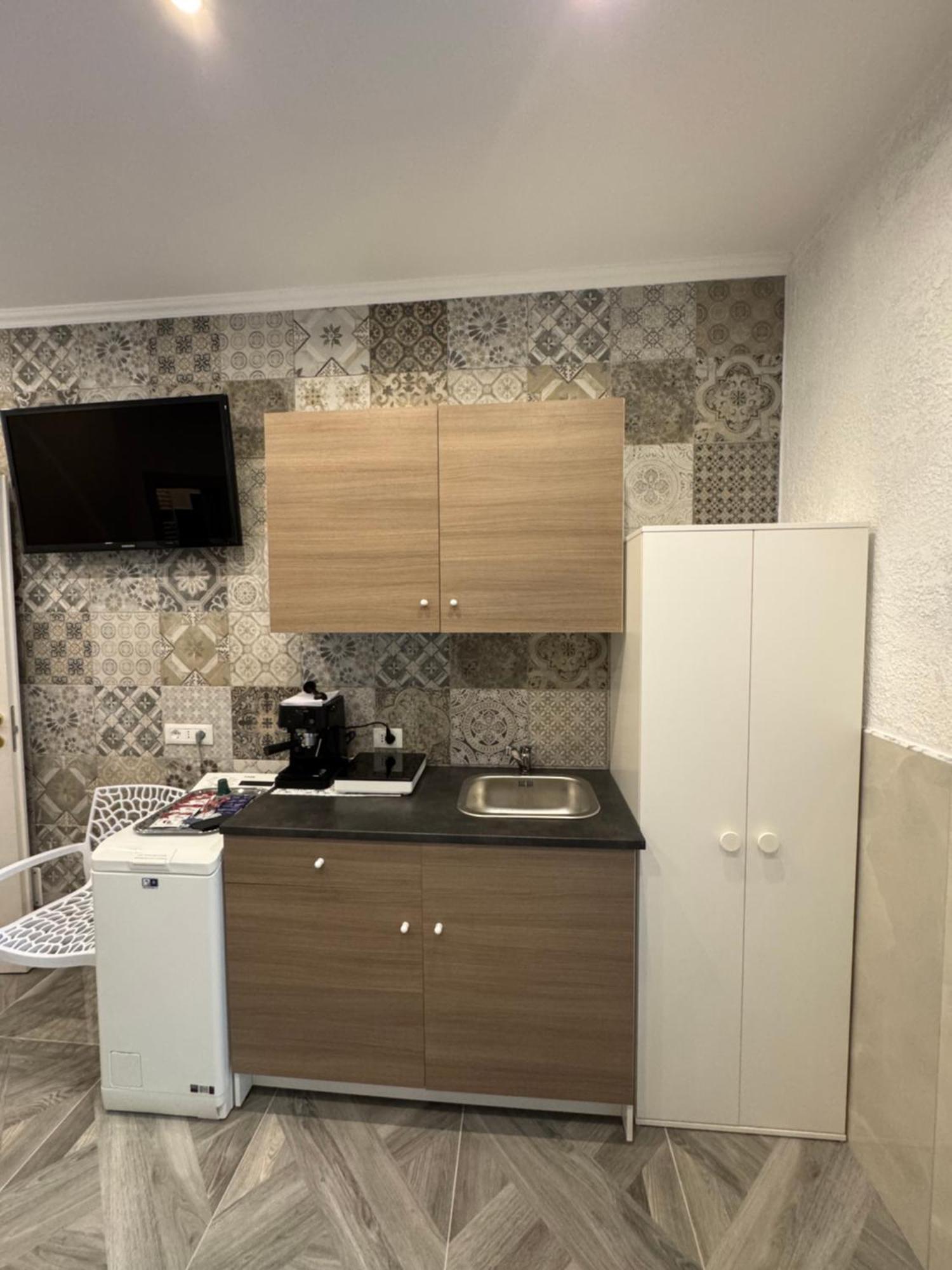 Luxor Eco Roma Casa E Appartamento Per Vacanze In Centro Piazza Bologna, Colosseo, Piazza Di Spagna, Vaticano, San Pietro, Sapienza, Fontana Di Trevi, Piazza Navona, Trastevere, Tiburtina, Termini, Aeroporto Exterior photo